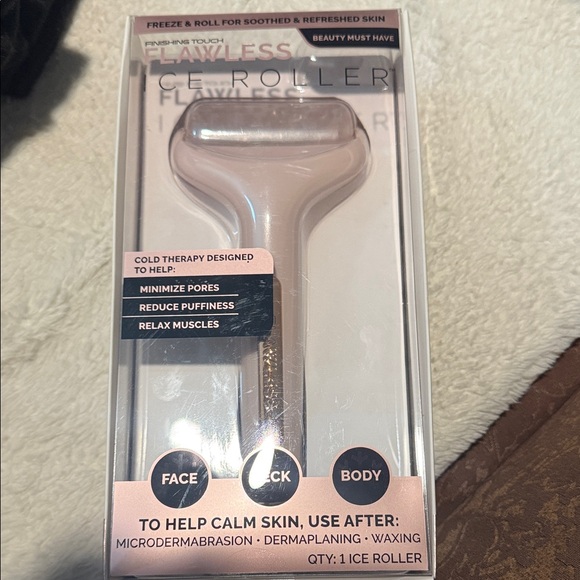 Finishing Touch Flawless Ice Roller - Picture 2 of 2